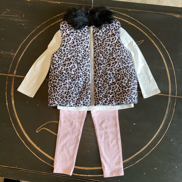 Flapdoodles Other - Flapdoodles matching set with vest - 3T